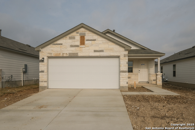 6719 Red Buffalo Tail Property Photo