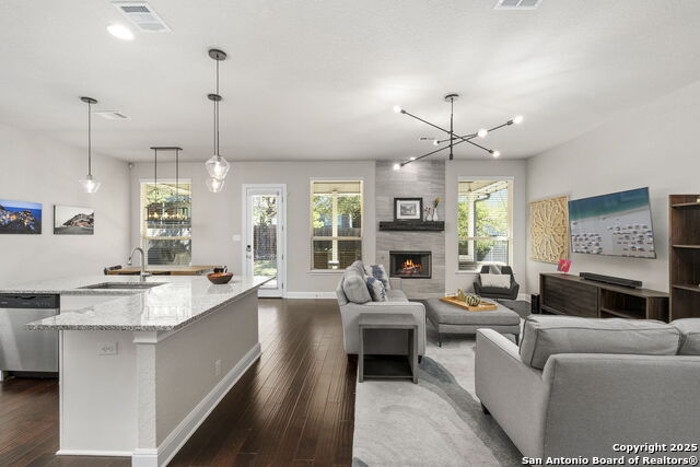 27218 Camellia Trace Property Photo 5