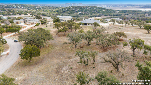2542 George Pass Property Photo 4