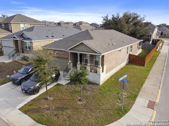 6102 Akin Elm Property Photo 1