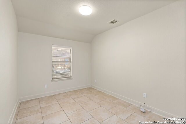 9506 Basket Elm Property Photo 12