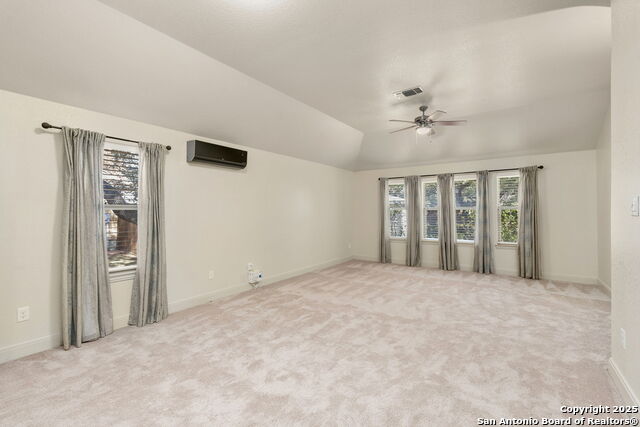 9506 Basket Elm Property Photo 25