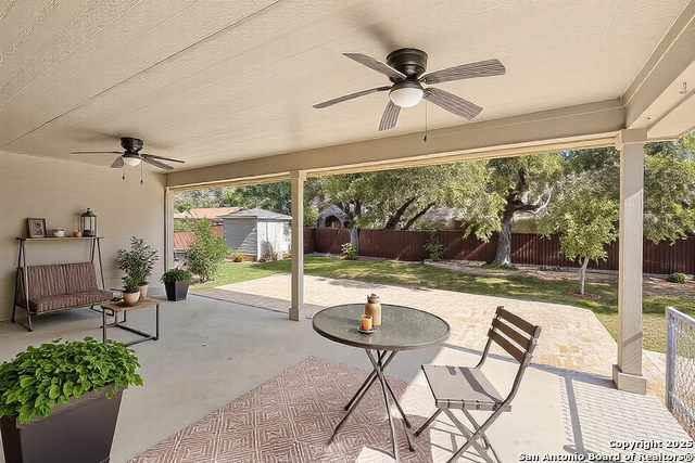 9506 Basket Elm Property Photo 36