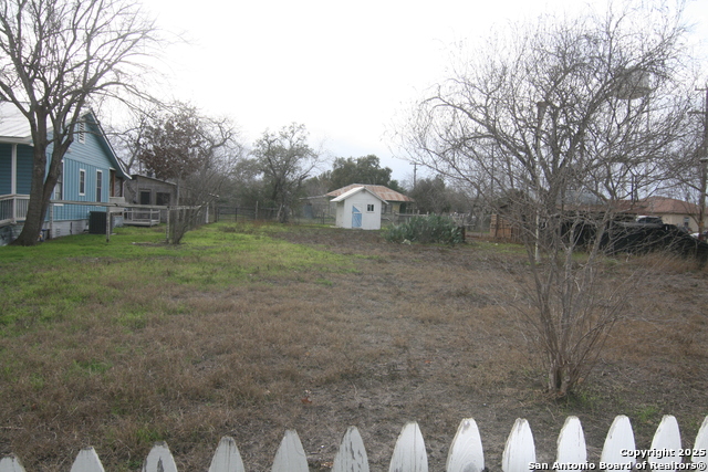 11615 Castro Avenue Property Photo