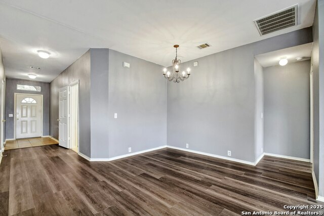15702 Turfway Park Property Photo 7