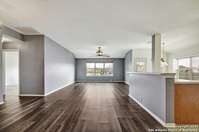 15702 Turfway Park Property Photo 8