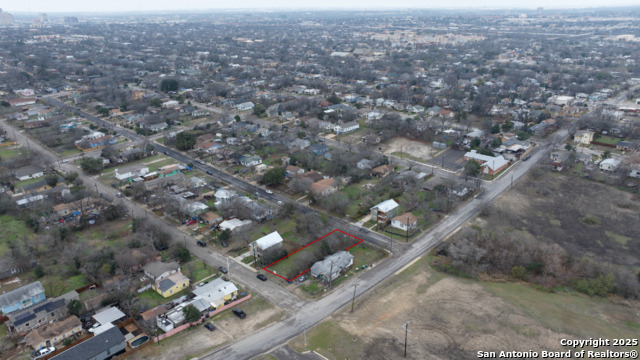 1555 Paso Hondo St Property Photo 2