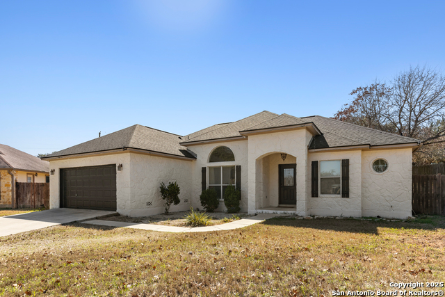 325 Howard Dr Property Photo