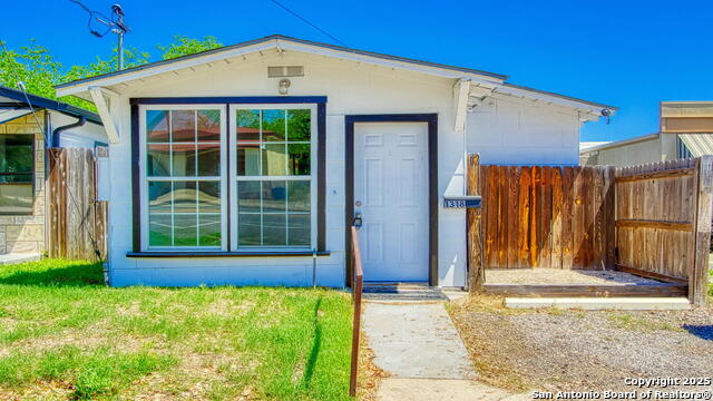 1318 4th St Property Photo