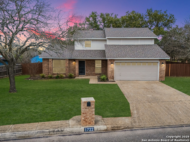 1722 Encino Spring Property Photo
