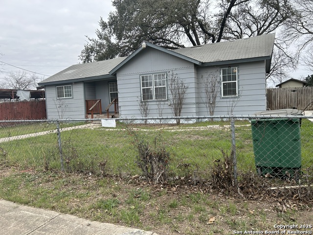 2103 W Gerald Property Photo