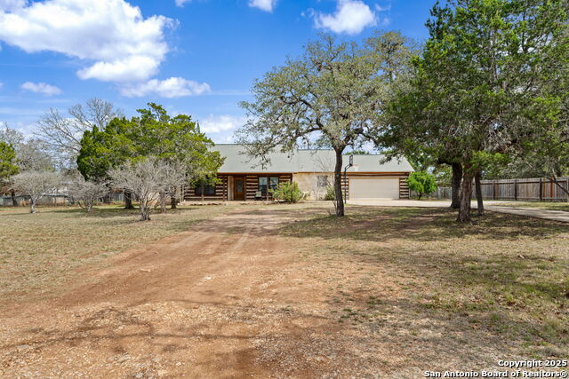616 Robindale West Property Photo 1