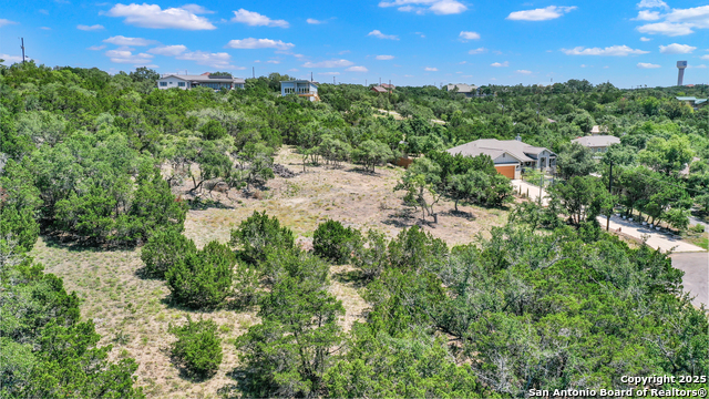 355 & 375 Nighthawk Ct Property Photo 10