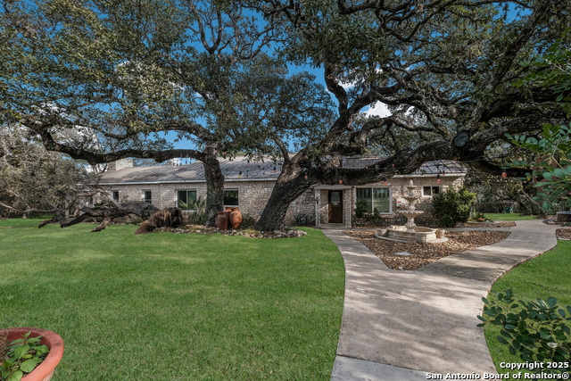 6472 Whitby Rd Property Photo