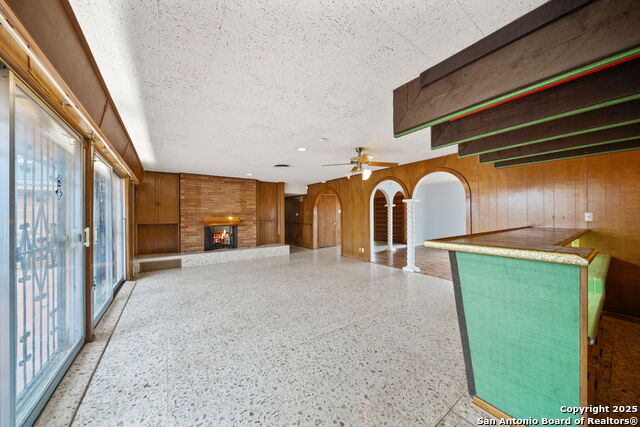 4223 Willowbrook Property Photo 10