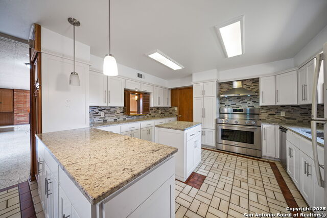 4223 Willowbrook Property Photo 20
