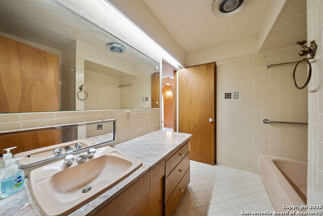 4223 Willowbrook Property Photo 31