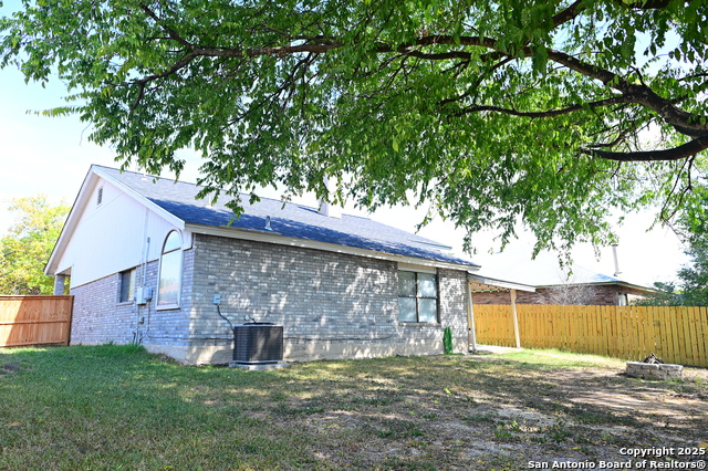 7011 Beech Trail Property Photo 21