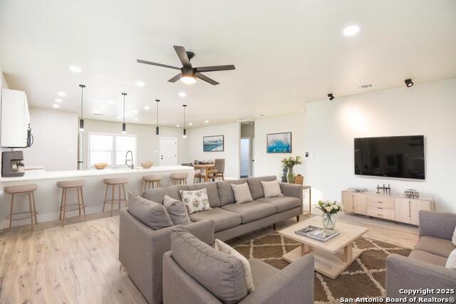 214 County Road 7755 Property Photo