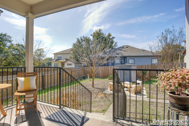 839 Wooden Fox Property Photo 16