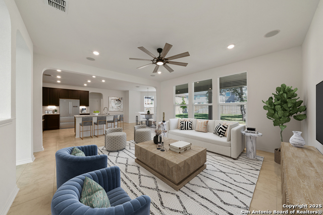 22422 Peonia Park Property Photo 2