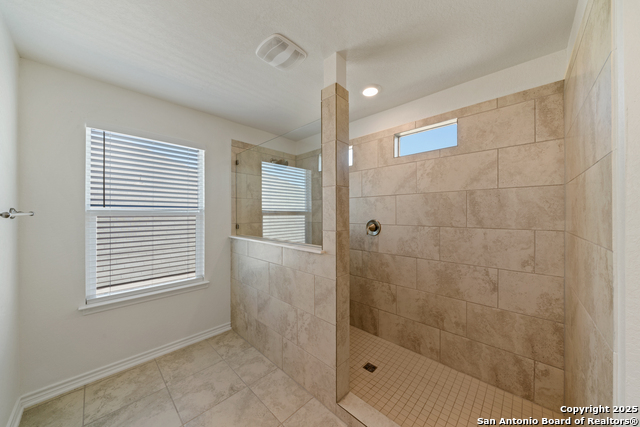 22422 Peonia Park Property Photo 15
