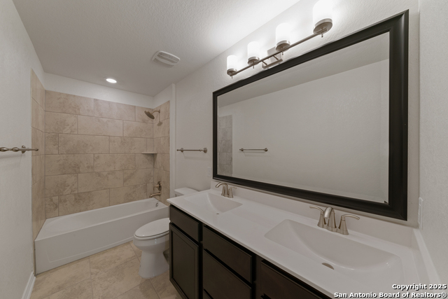 22422 Peonia Park Property Photo 18