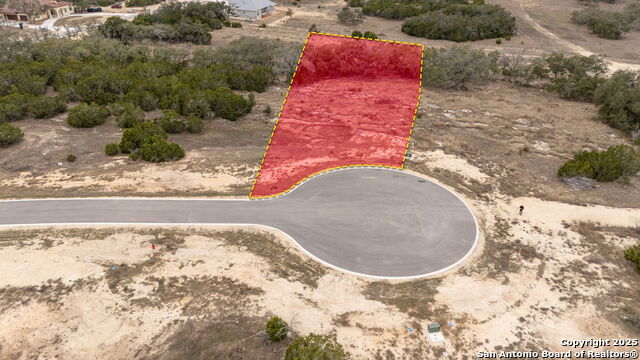 638 Butler Oaks Property Photo 3