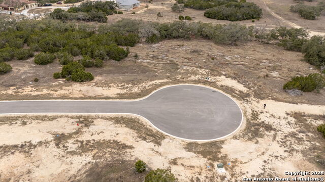 638 Butler Oaks Property Photo 4