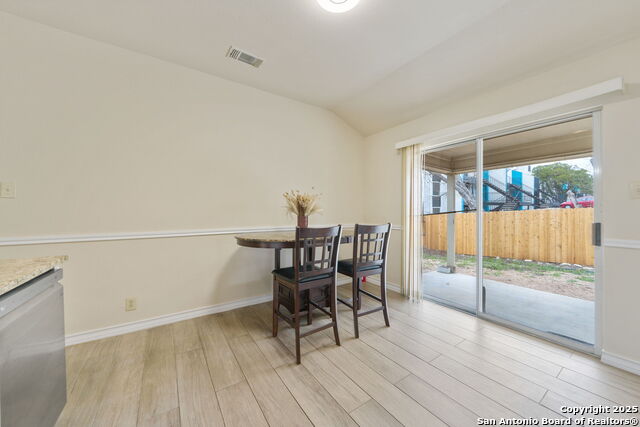 7126 Snowden Crest Property Photo 12