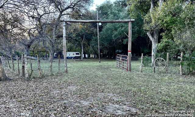 292 Private Road 2430 Property Photo 1