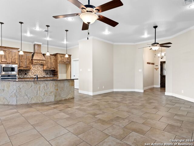 822 Chambord Drive Property Photo 6