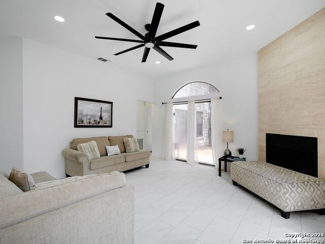 6304 Village Arbor Property Photo 4