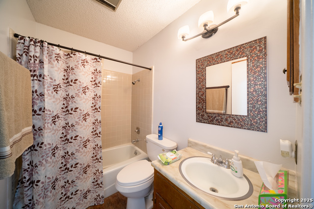 5215 Vinecrest Cir Property Photo 20