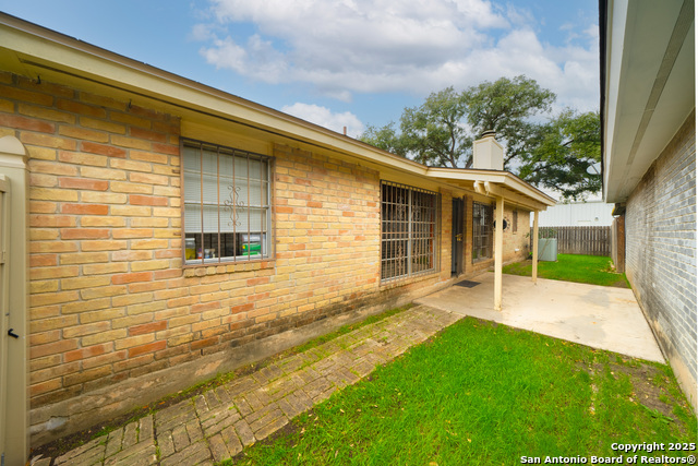 5215 Vinecrest Cir Property Photo 21