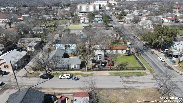 709 S Chupaderas Property Photo