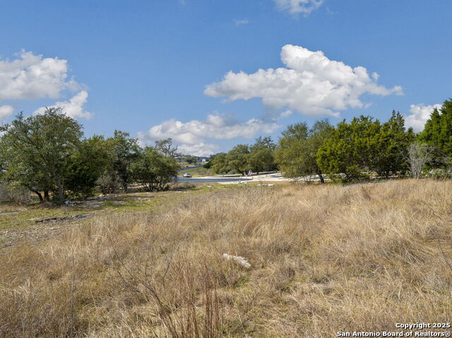 1032 Riesling Property Photo 4