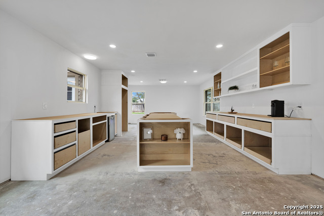 823 Briarcliff Dr Property Photo 8