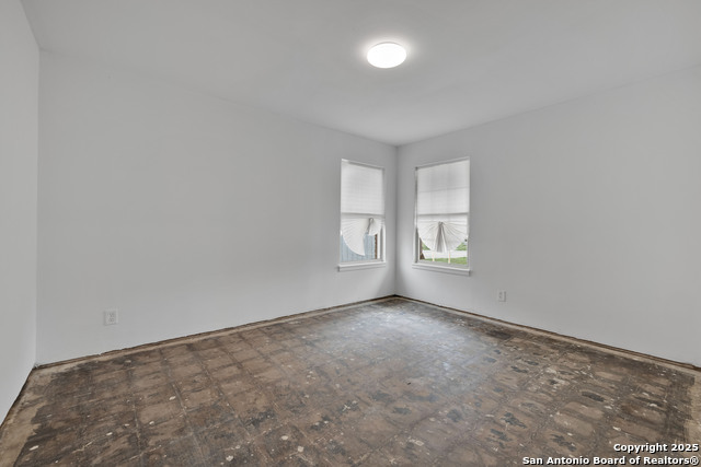 823 Briarcliff Dr Property Photo 17