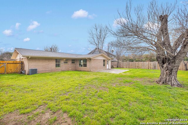 823 Briarcliff Dr Property Photo 23