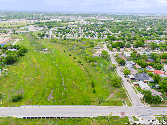 8303 Rain Dance Property Photo 3