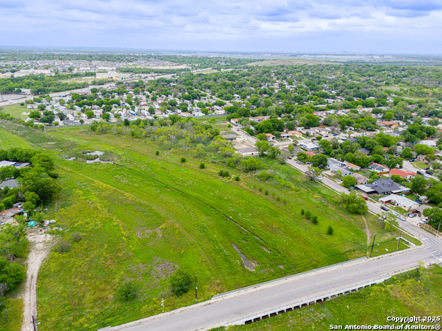 8303 Rain Dance Property Photo 6