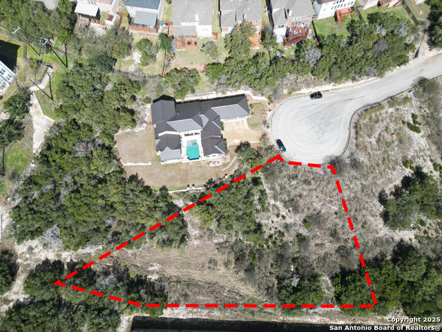 210 Majestic Blf Property Photo
