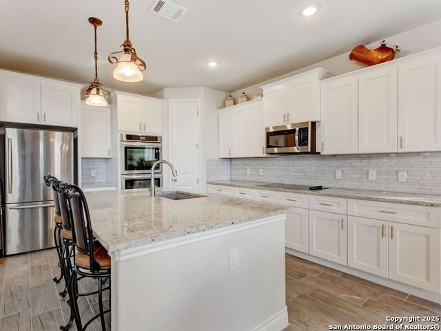 8401 Callahan Property Photo