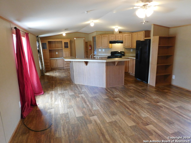 4507 Legend Heights Property Photo 2