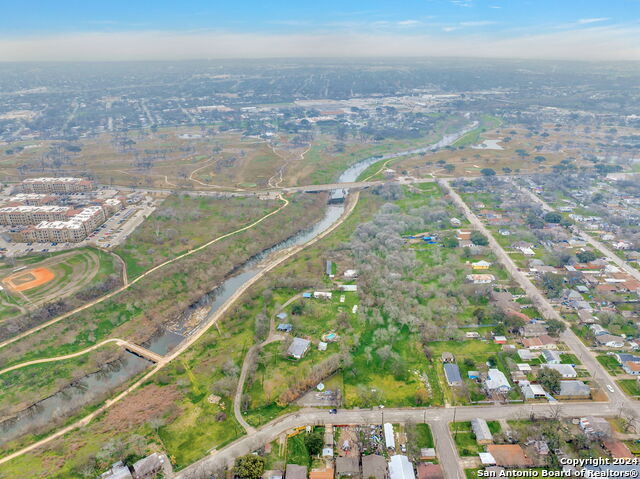 4526 Sierra St Property Photo 21
