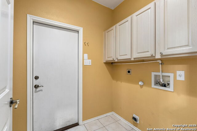 1718 Sandringham Property Photo 22
