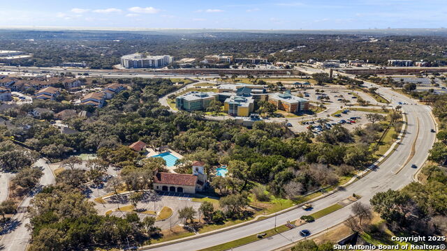 1718 Sandringham Property Photo 45