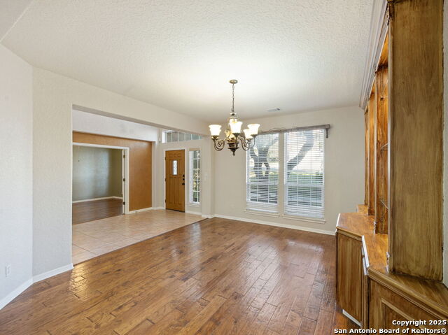 21039 La Pena Property Photo 3