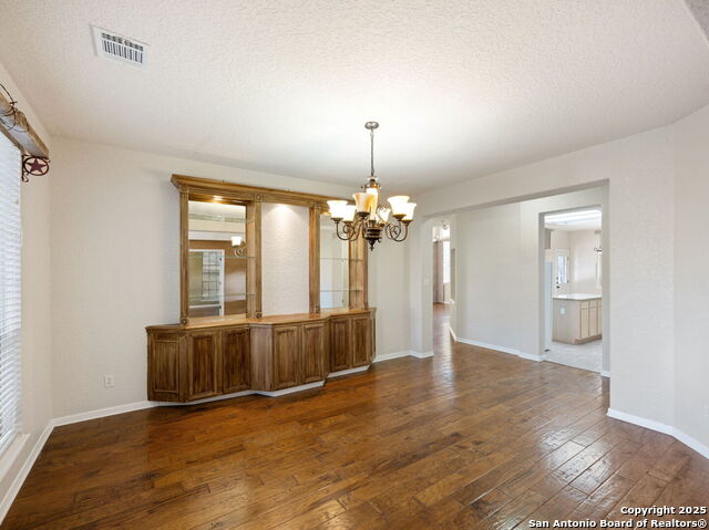 21039 La Pena Property Photo 4